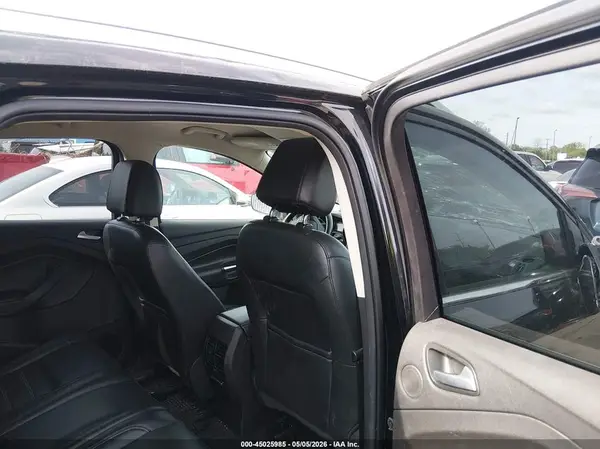 1FMCU0JDXHUE04300 2017 FORD ESCAPE - Image 8