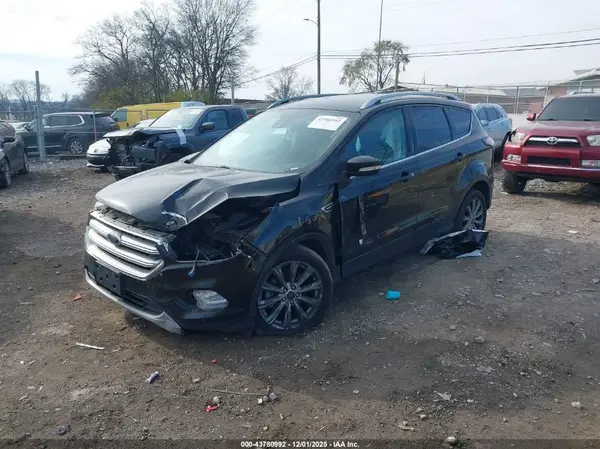 1FMCU0JDXHUE23073 2017 FORD ESCAPE - Image 2