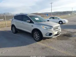 1FMCU0JDXHUE72581 2017 FORD ESCAPE
