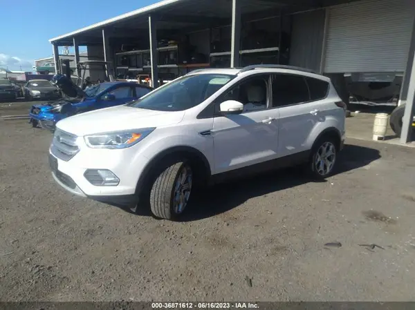 1FMCU0JDXHUE96699 2017 FORD ESCAPE - Image 2