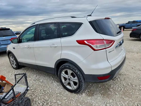 1FMCU0JX0GUB58835 2016 FORD ESCAPE - Image 2