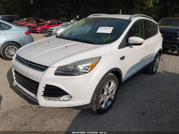 1FMCU0JX1GUA08829 2016 FORD ESCAPE - Image 2
