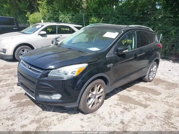 1FMCU0JX1GUB25830 2016 FORD ESCAPE - Image 2