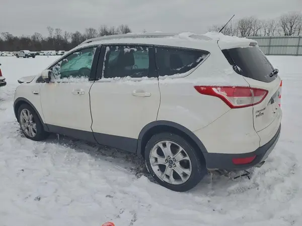 1FMCU0JX2GUA19502 2016 FORD ESCAPE - Image 2