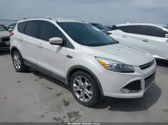 1FMCU0JX2GUB46749 2016 FORD ESCAPE