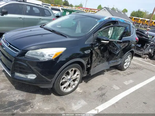 1FMCU0JX3GUA03079 2016 FORD ESCAPE - Image 2