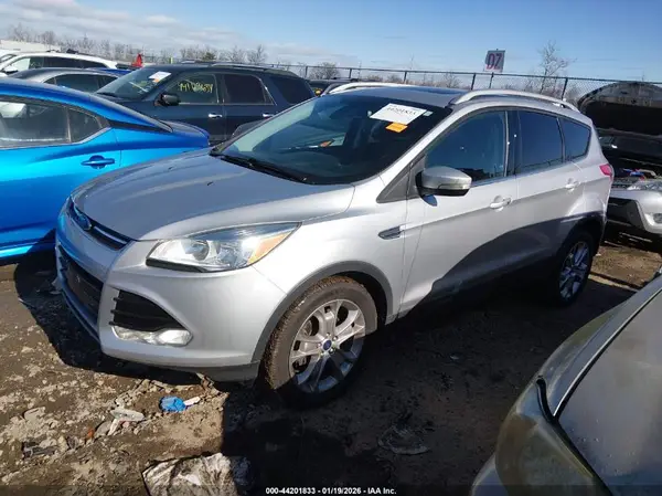 1FMCU0JX3GUA27639 2016 FORD ESCAPE - Image 2