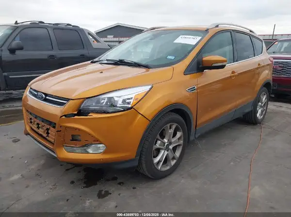 1FMCU0JX4GUA32980 2016 FORD ESCAPE - Image 2