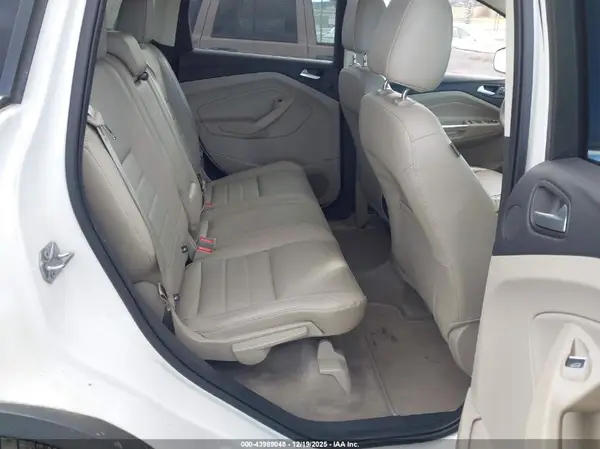 1FMCU0JX4GUA73271 2016 FORD ESCAPE - Image 8