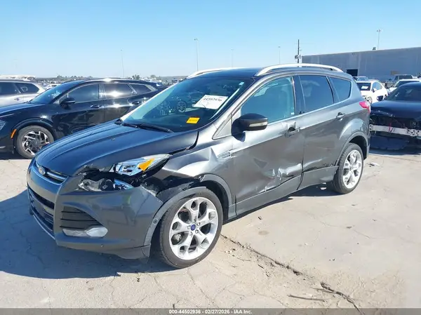 1FMCU0JX4GUB96990 2016 FORD ESCAPE - Image 2