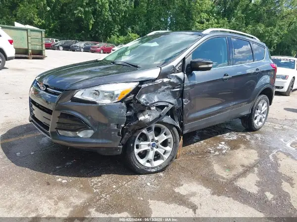 1FMCU0JX5GUB14992 2016 FORD ESCAPE - Image 2