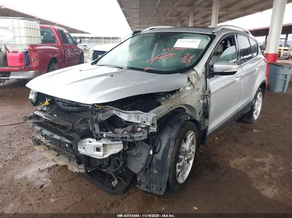 1FMCU0JX5GUC11934 2016 FORD ESCAPE - Image 2