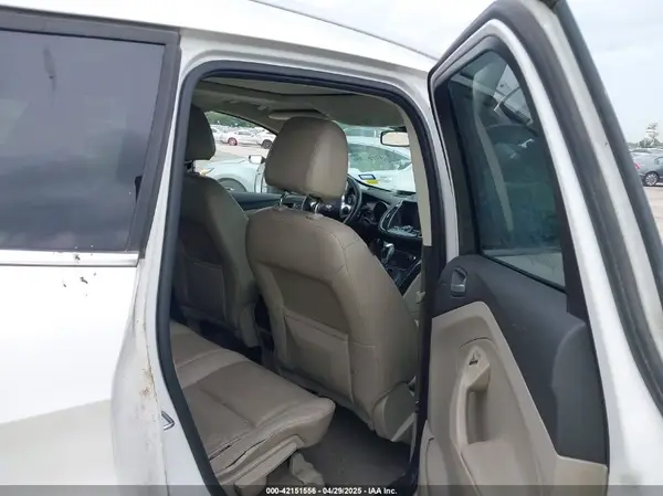 1FMCU0JX5GUC65993 2016 FORD ESCAPE - Image 8