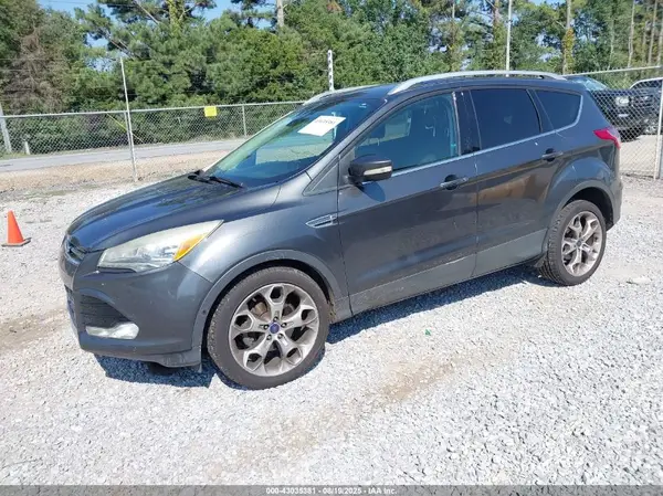 1FMCU0JX6GUC50404 2016 FORD ESCAPE - Image 2
