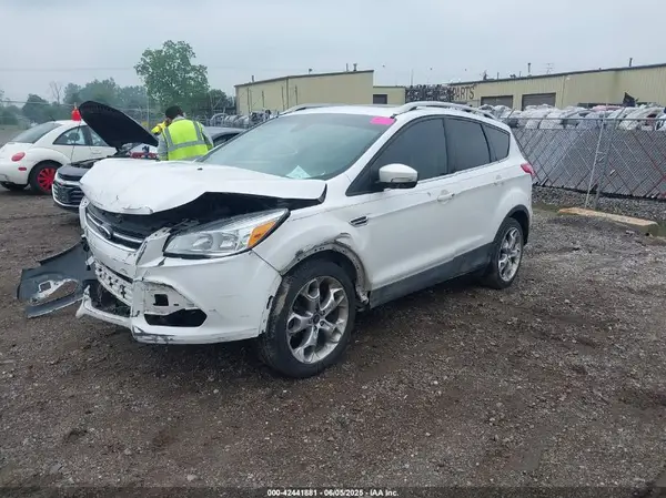 1FMCU0JX7GUB22625 2016 FORD ESCAPE - Image 2