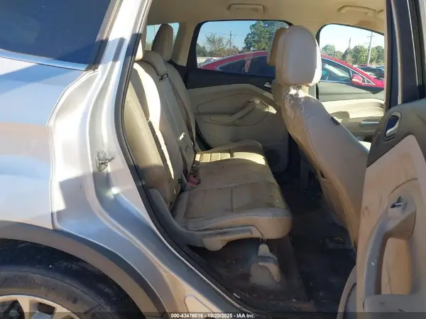 1FMCU0JX7GUB71209 2016 FORD ESCAPE - Image 8