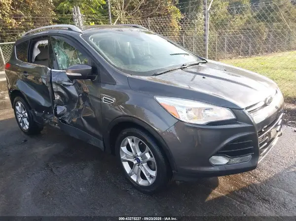1FMCU0JX8GUA49040 2016 FORD ESCAPE - Image 1