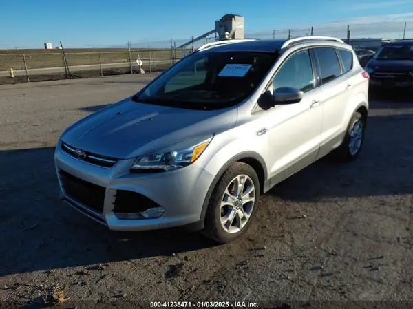 1FMCU0JX8GUA51855 2016 FORD ESCAPE - Image 2