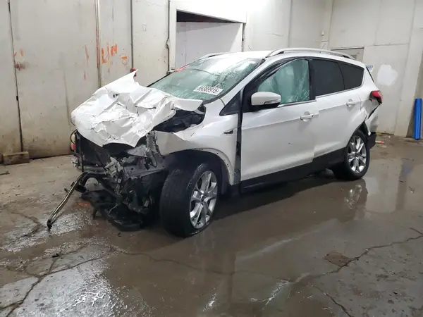 1FMCU0JX8GUB22827 2016 FORD ESCAPE - Image 1