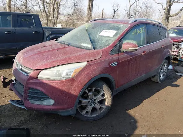 1FMCU0JX8GUB81568 2016 FORD ESCAPE - Image 2