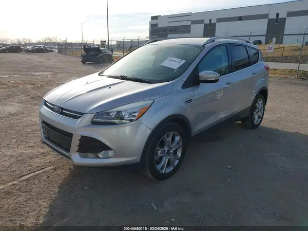 1FMCU0JX8GUC56172 2016 FORD ESCAPE - Image 2