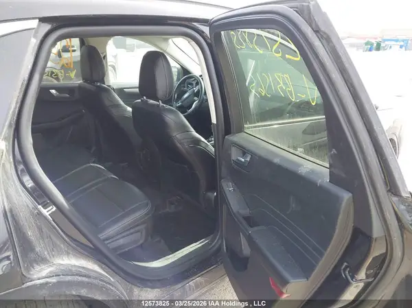 1FMCU0KZ0MUB31565 2021 FORD ESCAPE - Image 8