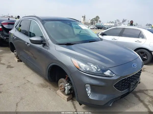 1FMCU0KZ3NUA26035 2022 FORD ESCAPE - Image 1