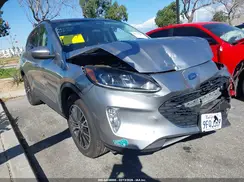 1FMCU0KZ4NUB95027 2022 FORD ESCAPE
