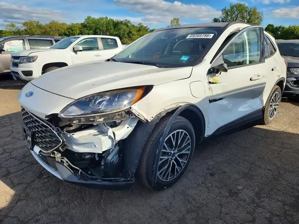 1FMCU0KZXNUB80080 2022 FORD ESCAPE - Image 1