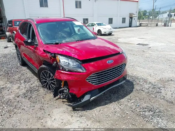 1FMCU0LZ4MUA53273 2021 FORD ESCAPE - Image 1