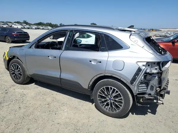 1FMCU0LZ5NUB74296 2022 FORD ESCAPE - Image 2