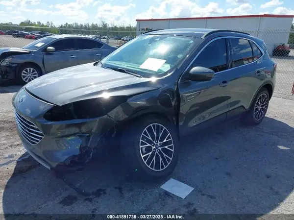 1FMCU0LZXNUB94916 2022 FORD ESCAPE - Image 2