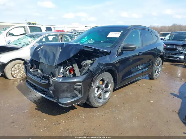 1FMCU0MN0PUB37591 2023 FORD ESCAPE - Image 2