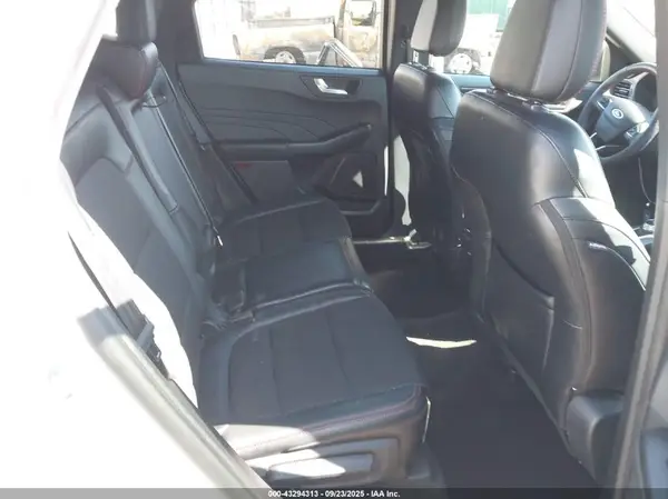 1FMCU0MN0SUA10784 2025 FORD ESCAPE - Image 8