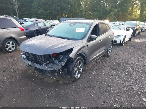 1FMCU0MN1PUA42067 2023 FORD ESCAPE - Image 2