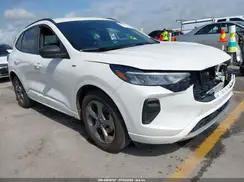 1FMCU0MN1PUB10058 2023 FORD ESCAPE