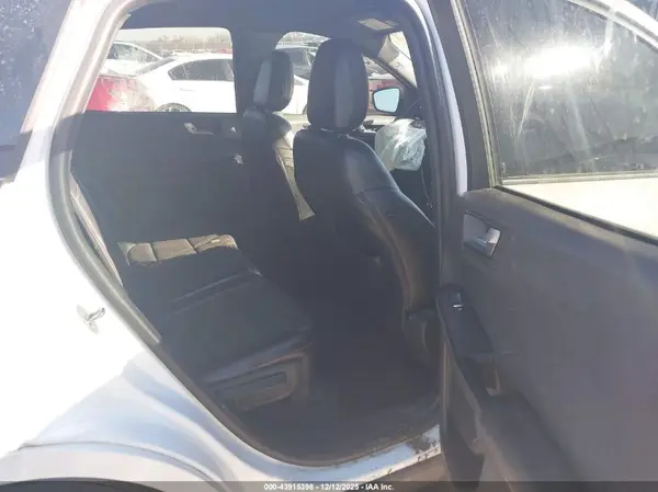 1FMCU0MN1PUB12117 2023 FORD ESCAPE - Image 8