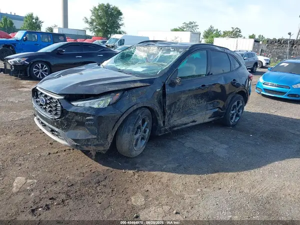 1FMCU0MN1RUA11842 2024 FORD ESCAPE - Image 2