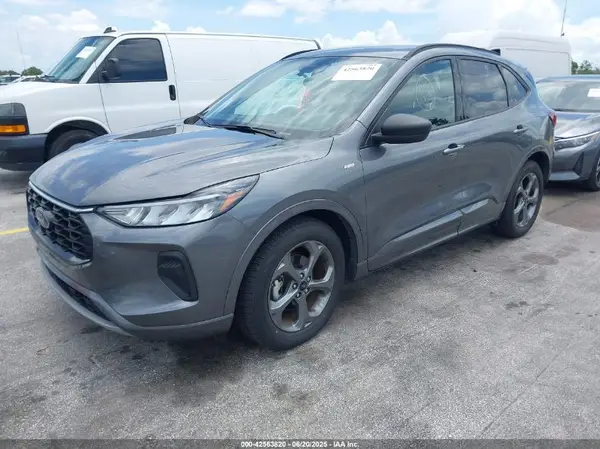 1FMCU0MN2PUA01379 2023 FORD ESCAPE - Image 2