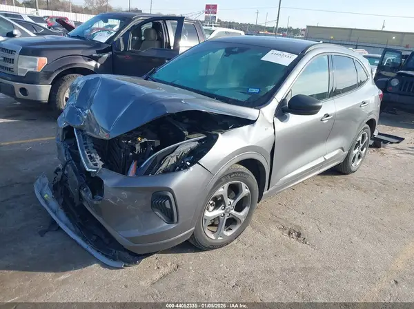 1FMCU0MN2PUA42739 2023 FORD ESCAPE - Image 2