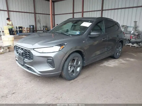 1FMCU0MN2PUA43213 2023 FORD ESCAPE - Image 2