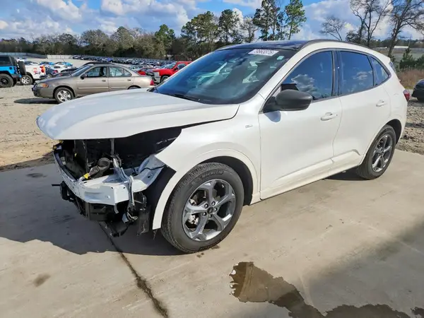 1FMCU0MN2PUA64398 2023 FORD ESCAPE - Image 1