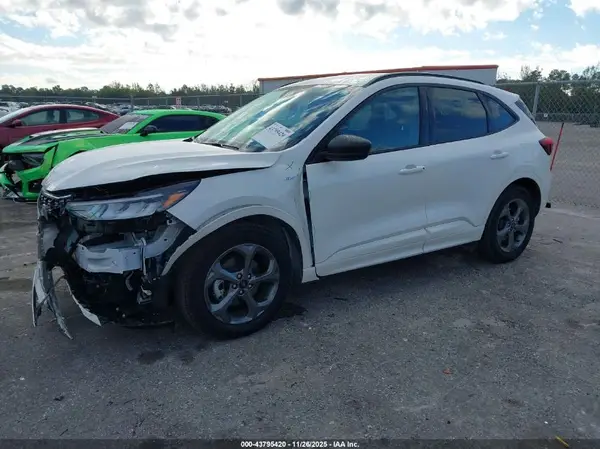 1FMCU0MN2RUB57358 2024 FORD ESCAPE - Image 2