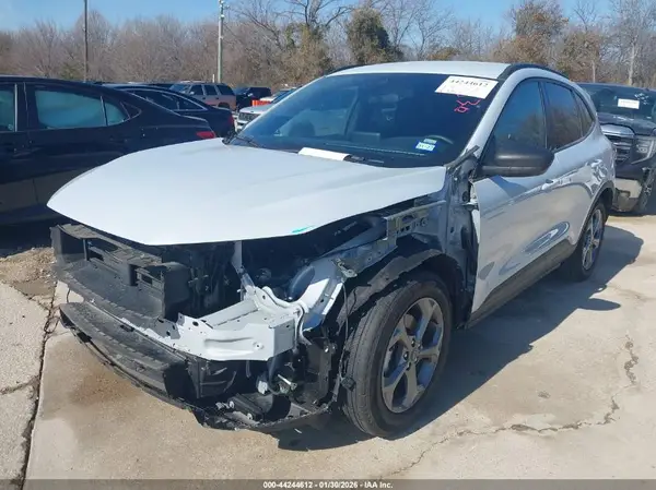1FMCU0MN2SUA73921 2025 FORD ESCAPE - Image 2