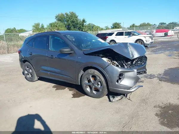 1FMCU0MN3RUA28285 2024 FORD ESCAPE - Image 1