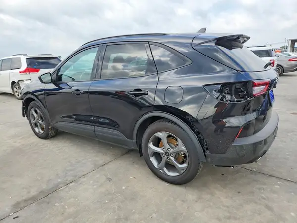 1FMCU0MN3SUA64399 2025 FORD ESCAPE - Image 2