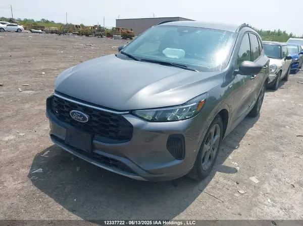 1FMCU0MN5PUB09463 2023 FORD ESCAPE - Image 2
