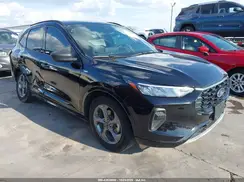 1FMCU0MN5PUB33066 2023 FORD ESCAPE