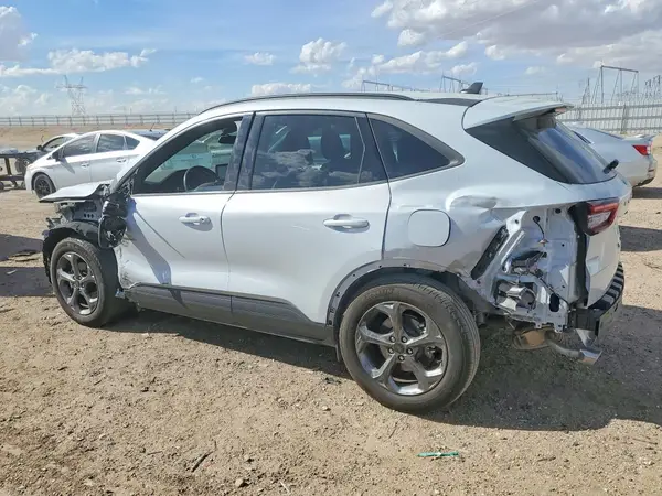 1FMCU0MN5SUA10621 2025 FORD ESCAPE - Image 2