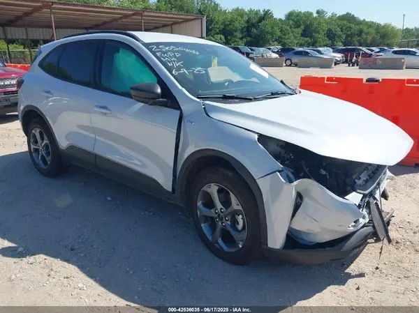 1FMCU0MN5SUA80815 2025 FORD ESCAPE - Image 1